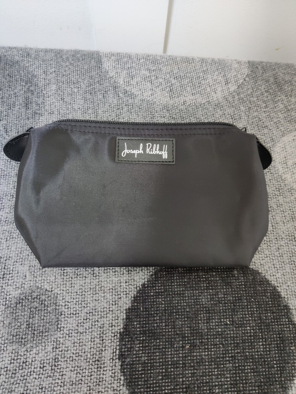 Joseph Ribkoff Black Cosmetic/Travel Pouch - Minimalist Accessory